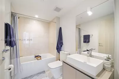 1000 Brickell #4401, Miami, FL 33131 - Photo 14