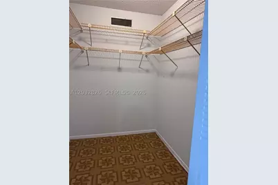 16950 W Dixiea232 #232, North Miami Beach, FL 33160 - Photo 10
