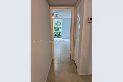 16950 W Dixiea232 #232, North Miami Beach, FL 33160 - Photo 8