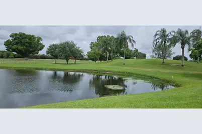 9823 S Hollybrook Lake #310, Pembroke Pines, FL 33025 - Photo 10