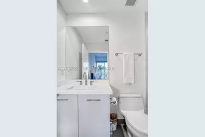 [Address not provided], Hollywood, FL 33019 - Photo 38