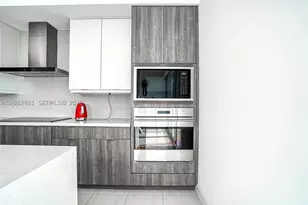 [Address not provided], Hollywood, FL 33019 - Photo 14
