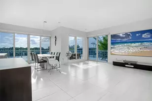 [Address not provided], Hollywood, FL 33019 - Photo 2