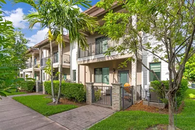 4963 NW 83rd #4963, Doral, FL 33166 - Photo 2