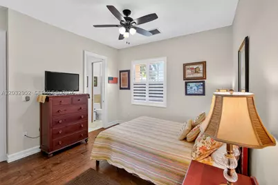 8920 SW 162nd, Palmetto Bay, FL 33157 - Photo 20