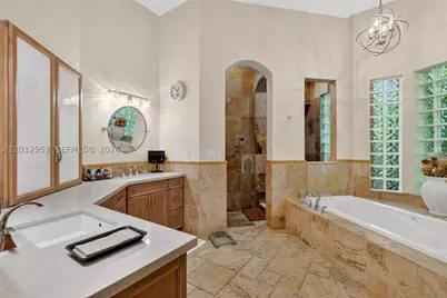8920 SW 162nd, Palmetto Bay, FL 33157 - Photo 32