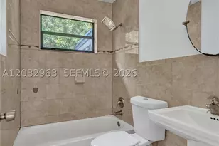 1140 N 74th, Hollywood, FL 33024 - Photo 30