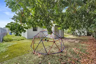 1140 N 74th, Hollywood, FL 33024 - Photo 44