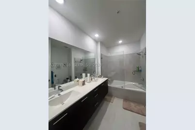 4670 NW 84th #32, Doral, FL 33166 - Photo 8