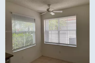 1521 Seagrape, Hollywood, FL 33019 - Photo 12