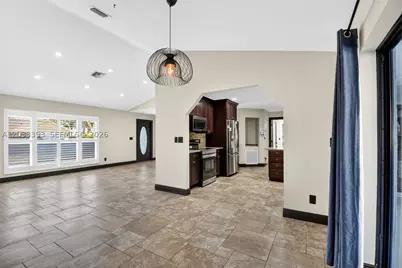 13808 Geranium, Wellington, FL 33414 - Photo 4