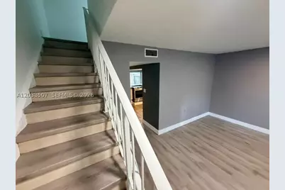 274 NE 141st #3C, Miami, FL 33161 - Photo 1