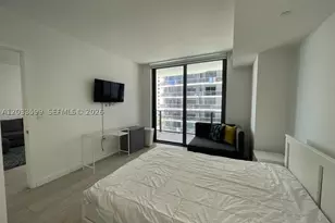 45 SW 9th, Miami, FL 33130 - Photo 10