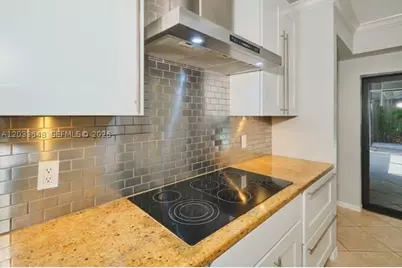 28505 Sombrero, Bonita Springs, FL 34135 - Photo 20