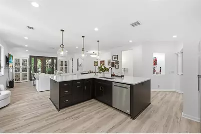 2794 Kinsington #26-3, Weston, FL 33332 - Photo 4