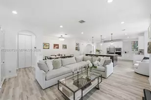 2794 Kinsington, Weston, FL 33332 - Photo 12