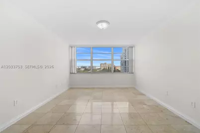 18011 Biscayne #902, Aventura, FL 33160 - Photo 14