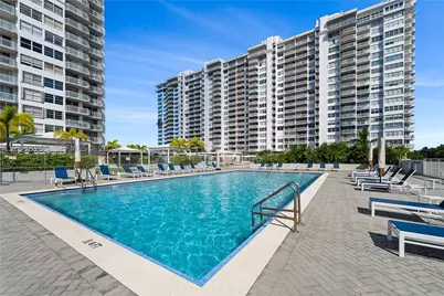 18011 Biscayne #902, Aventura, FL 33160 - Photo 26