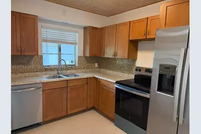 1722 Wiley #1722, Hollywood, FL 33020 - Photo 4