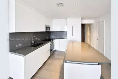 88 SW 7th #2206, Miami, FL 33130 - Photo 10