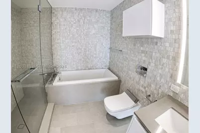 88 SW 7th #2206, Miami, FL 33130 - Photo 24