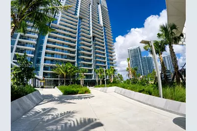 88 SW 7th #2206, Miami, FL 33130 - Photo 32