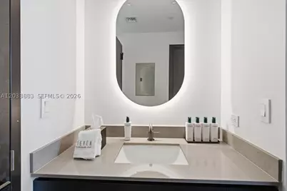 20 NE 11th #4212, Miami, FL 33132 - Photo 6