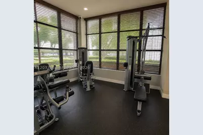 800 Parkview #512, Hallandale Beach, FL 33009 - Photo 26