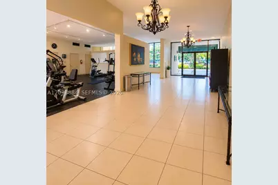 800 Parkview #512, Hallandale Beach, FL 33009 - Photo 30