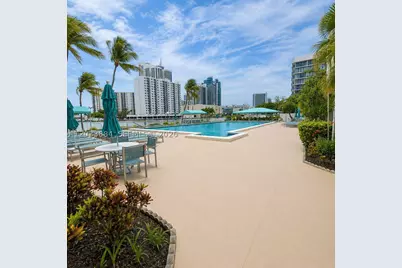 800 Parkview #512, Hallandale Beach, FL 33009 - Photo 22