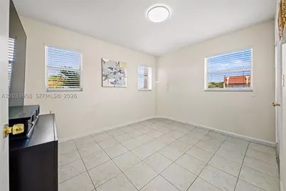8951 Sunrise Lakes #301, Sunrise, FL 33322 - Photo 12