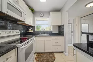 8951 Sunrise Lakes, Sunrise, FL 33322 - Photo 4