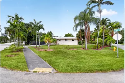 8250 SW 118th, Miami, FL 33156 - Photo 6