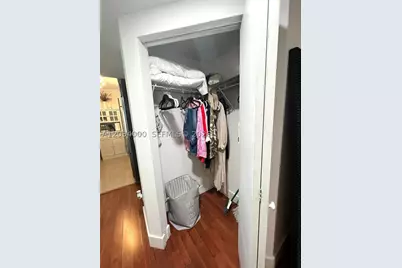 500 Brickell #1410, Miami, FL 33131 - Photo 12