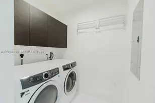 851 NE 1st, Miami, FL 33132 - Photo 28