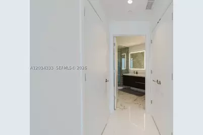 851 NE 1st #2303, Miami, FL 33132 - Photo 14