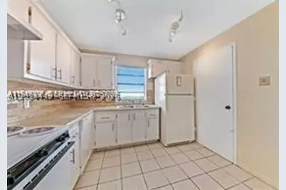 2025 NE 164th #904, North Miami Beach, FL 33162 - Photo 12