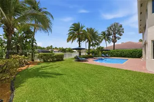 929 Gulfstream, Weston, FL 33327 - Photo 4