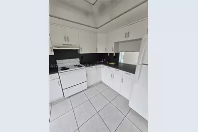851 NE 14th #414, Hallandale Beach, FL 33009 - Photo 6