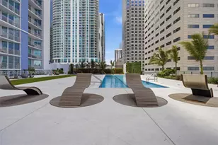 325 S Biscayne, Miami, FL 33131 - Photo 32