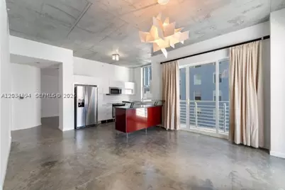 133 NE 2nd #801, Miami, FL 33132 - Photo 2
