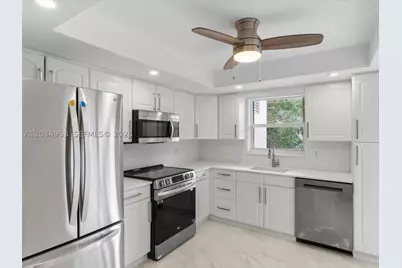 200 NE 12th #7C, Hallandale Beach, FL 33009 - Photo 6