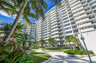 100 Lincoln, Miami Beach, FL 33139 - Photo 1