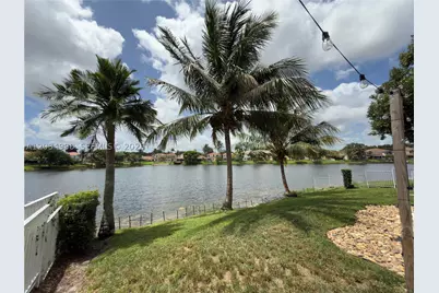 8404 SW 42nd, Davie, FL 33328 - Photo 14