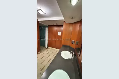 41 SE 5th #1104, Miami, FL 33131 - Photo 46