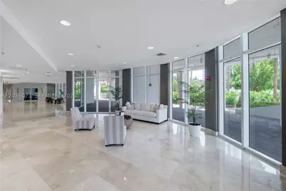 6515 Collins #1405, Miami Beach, FL 33141 - Photo 32