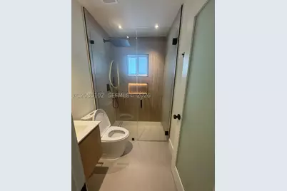 841 NE 4th, Hialeah, FL 33010 - Photo 18