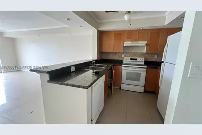 486 NW 165th St #B-606, Miami, FL 33169 - Photo 2