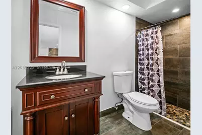3610 N 53rd, Hollywood, FL 33021 - Photo 18