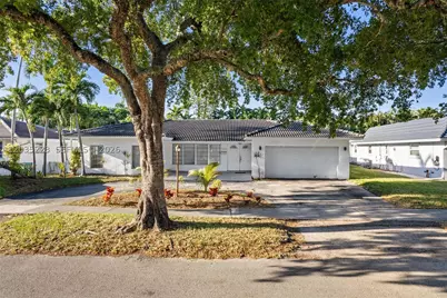 3610 N 53rd, Hollywood, FL 33021 - Photo 2